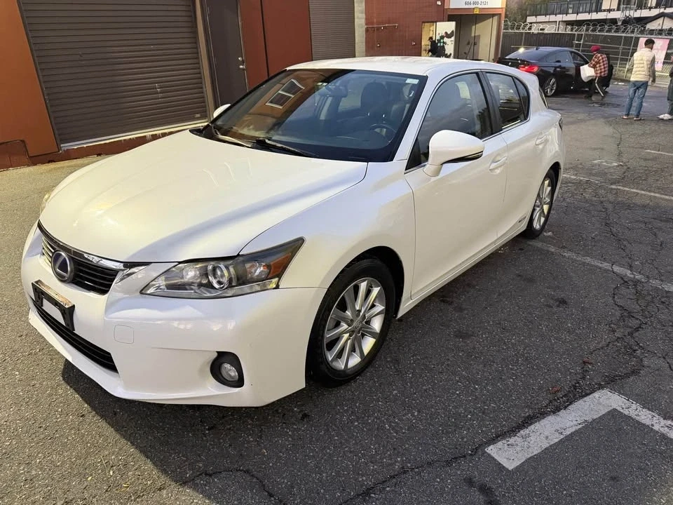 2012 Lexus CT - Image 3 of 14