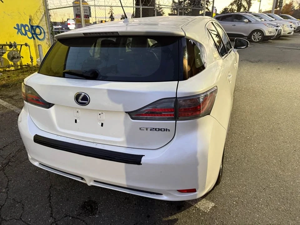2012 Lexus CT - Image 4 of 14