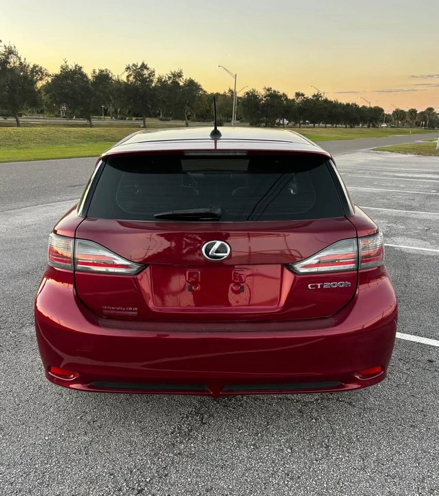 2012 Lexus CT - Image 6 of 11