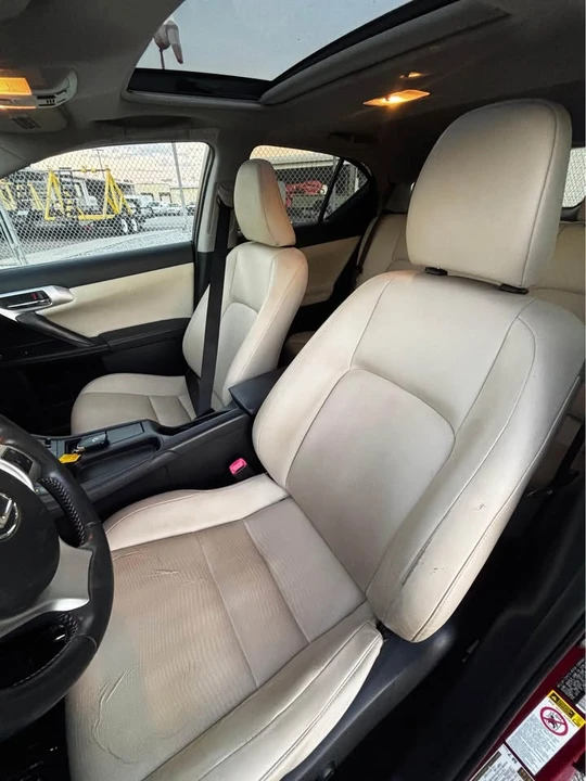 2012 Lexus CT - Image 9 of 11