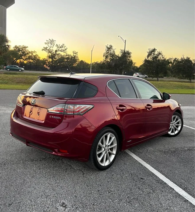 2012 Lexus CT - Image 5 of 11