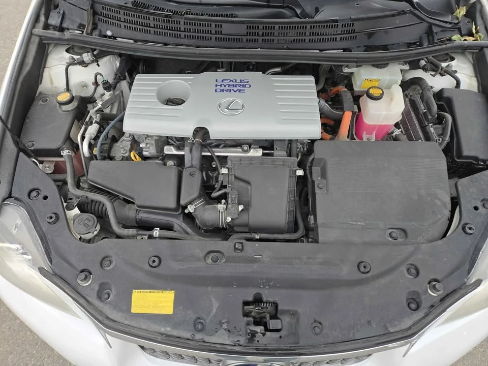 2012 Lexus CT - Image 9 of 11
