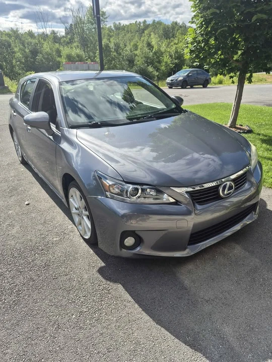 2012 Lexus CT - Image 12 of 12