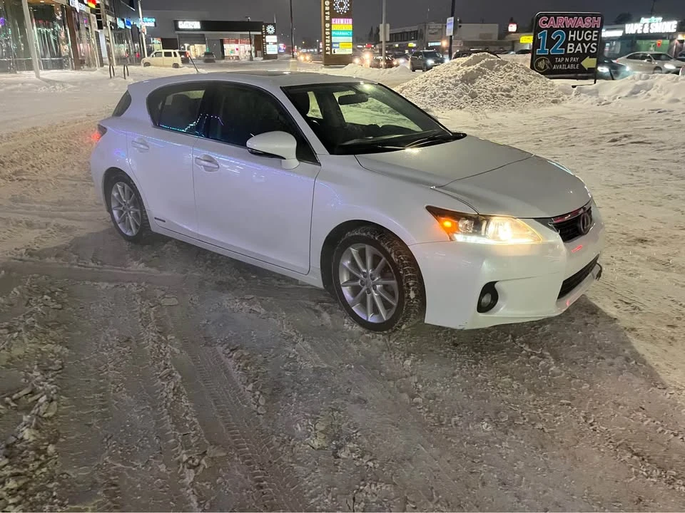 2012 Lexus CT - Image 19 of 19
