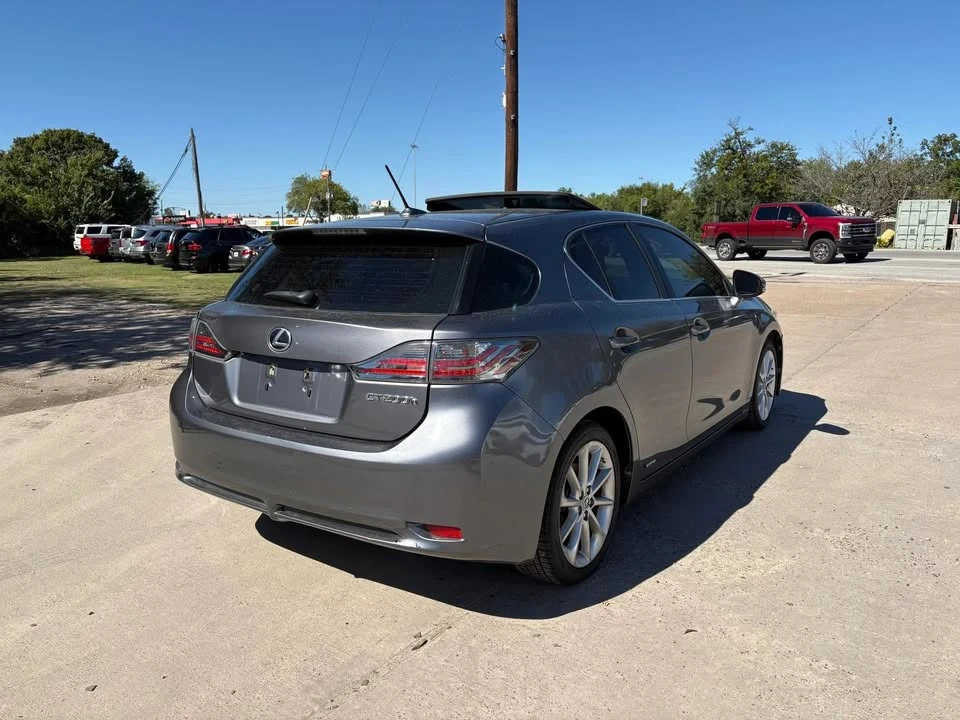 2012 Lexus CT - Image 7 of 9