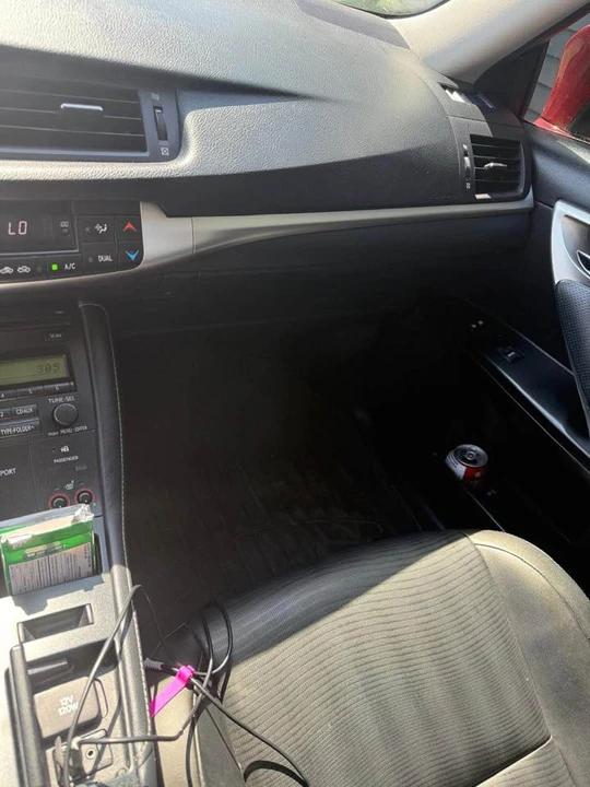 2012 Lexus CT - Image 5 of 12