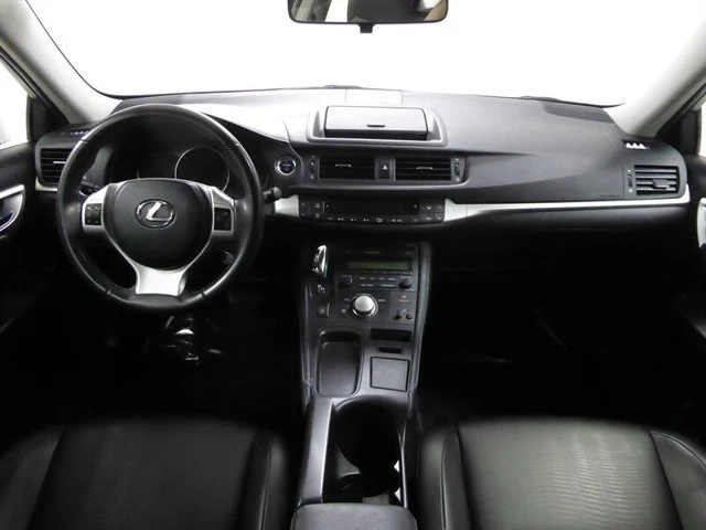 2012 Lexus CT - Image 8 of 20