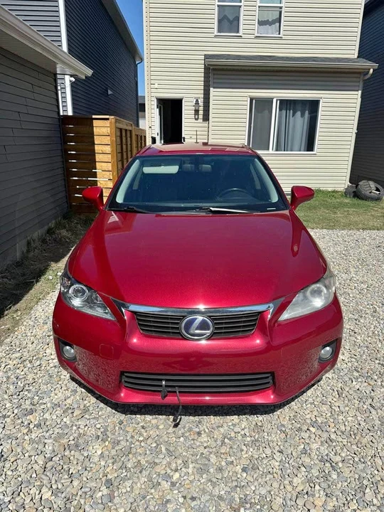 2012 Lexus CT - Image 2 of 10