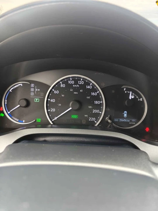 2012 Lexus CT - Image 11 of 20