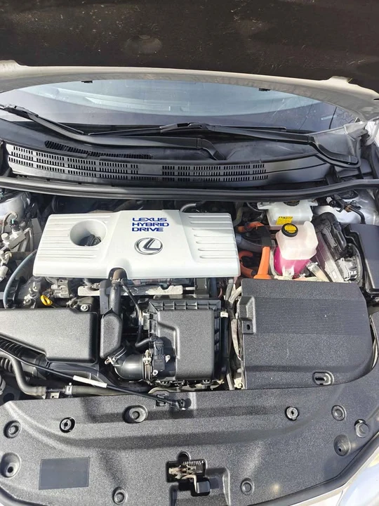 2012 Lexus CT - Image 18 of 20