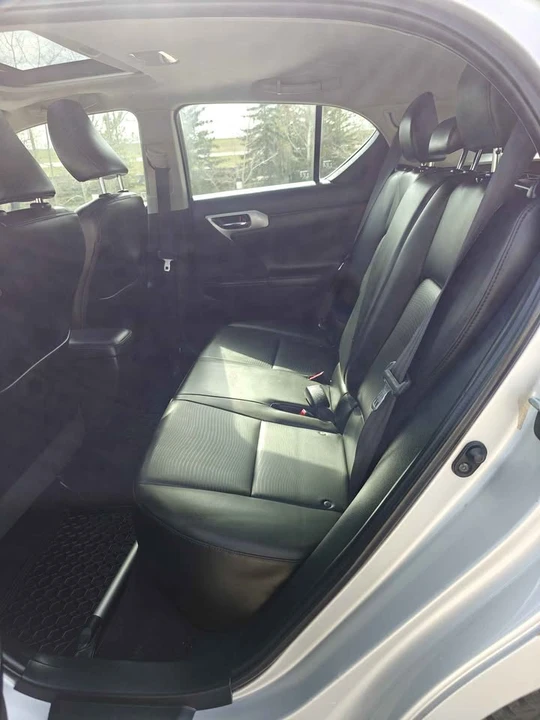 2012 Lexus CT - Image 7 of 20