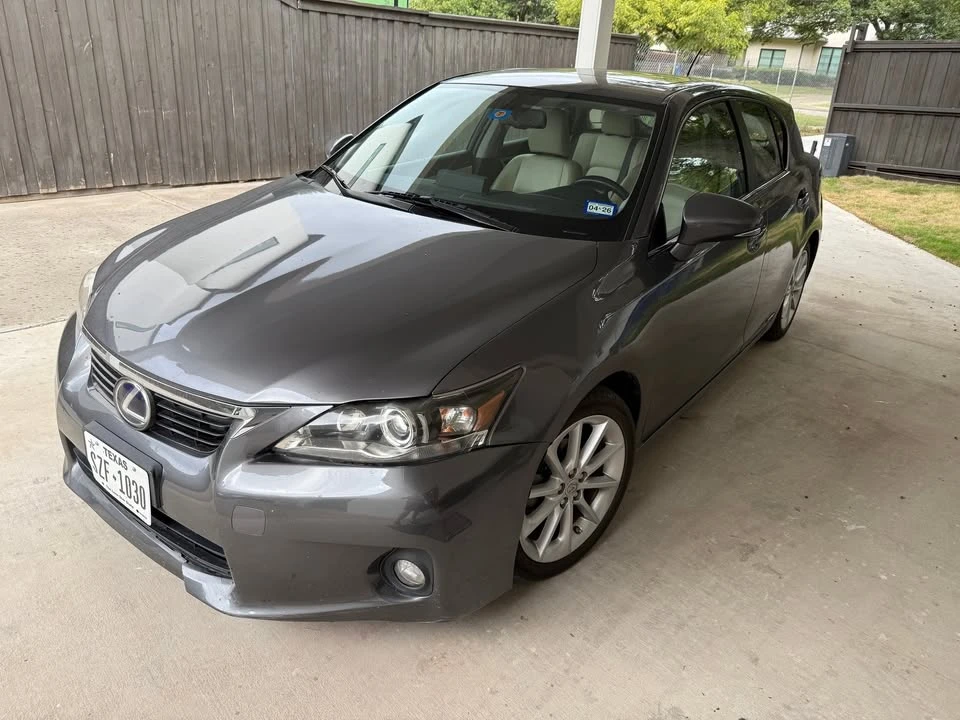 2012 Lexus CT - Image 4 of 10