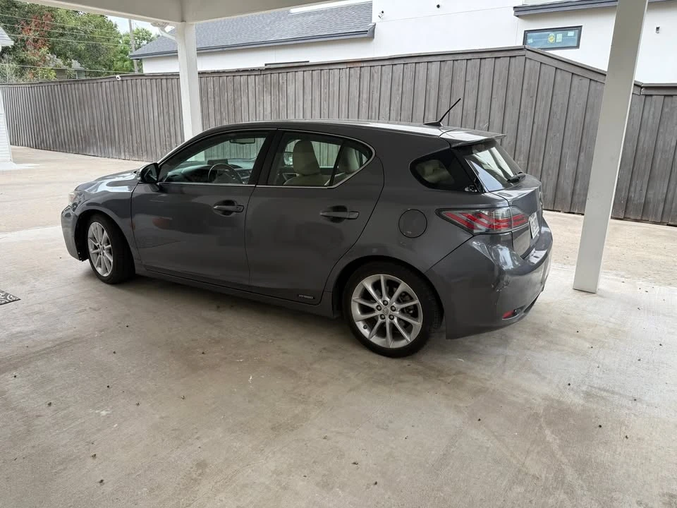 2012 Lexus CT - Image 5 of 10