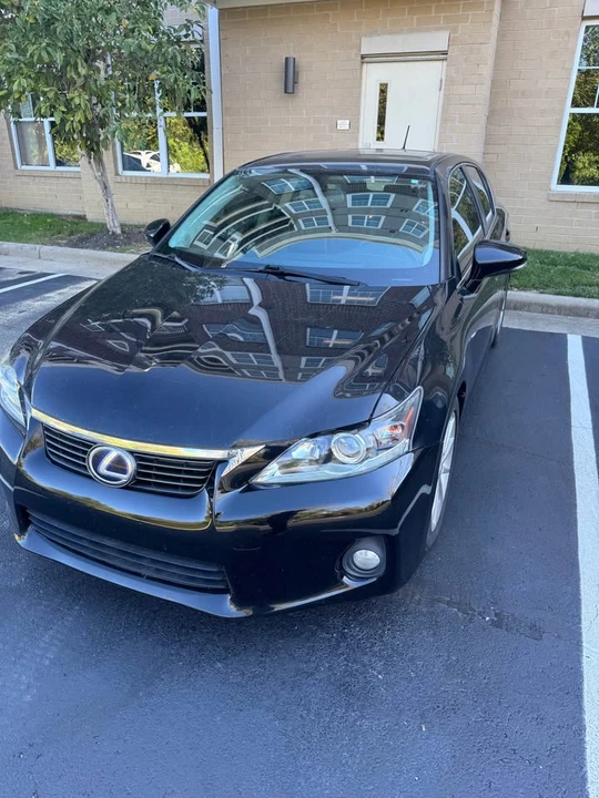 2012 Lexus CT - Image 2 of 11