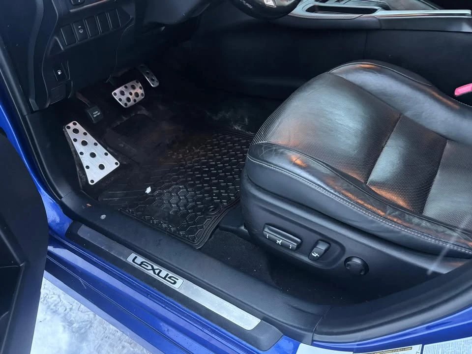 2012 Lexus CT - Image 10 of 12