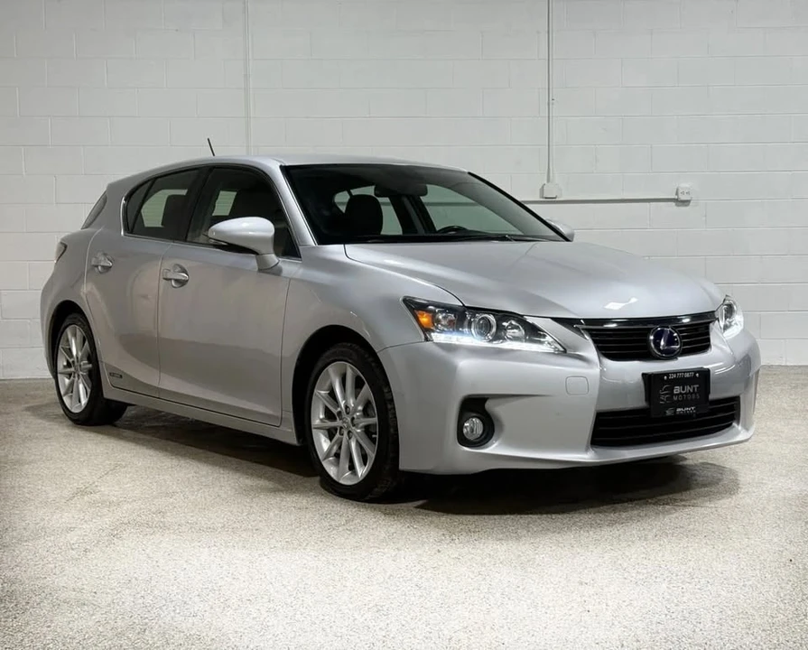 2012 Lexus CT - Image 2 of 16