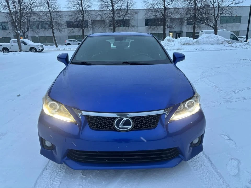 2012 Lexus CT - Image 2 of 12