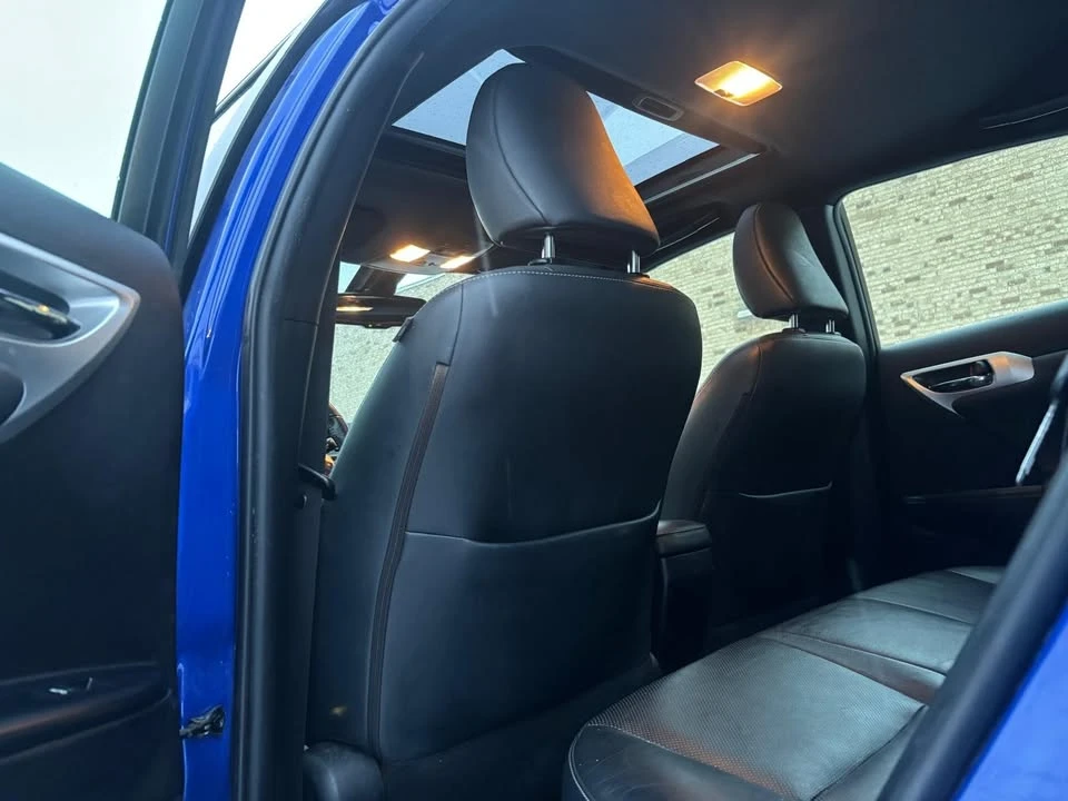 2012 Lexus CT - Image 8 of 12
