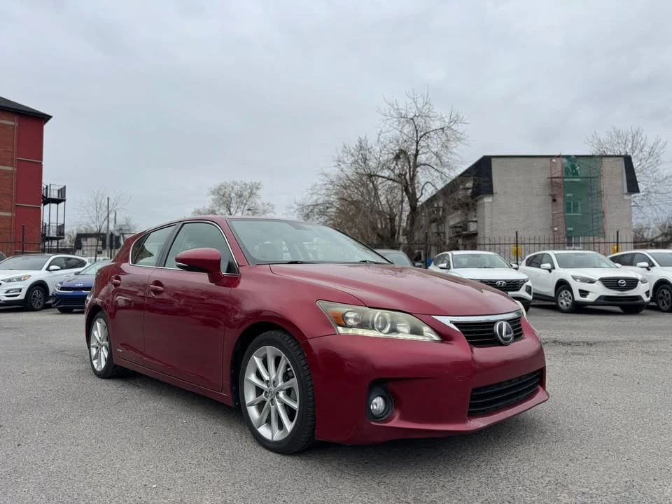 2012 Lexus CT - Image 9 of 15