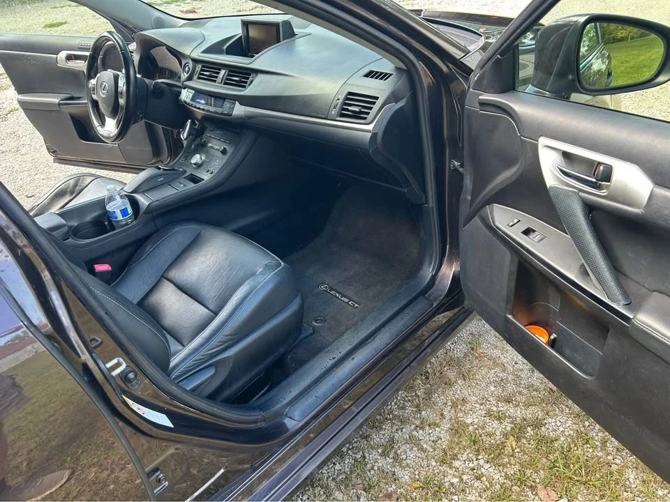 2012 Lexus CT - Image 7 of 7
