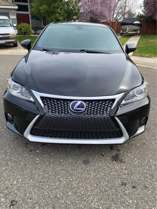 2012 Lexus CT - Image 10 of 10