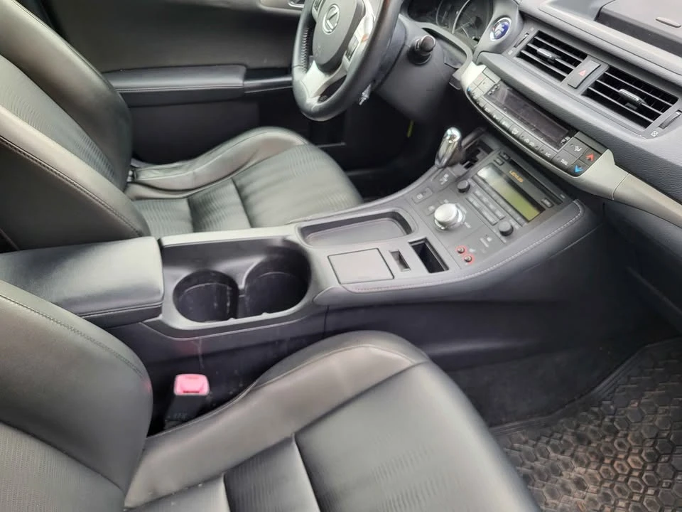 2012 Lexus CT - Image 15 of 15