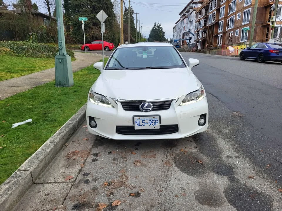 2012 Lexus CT - Image 7 of 15