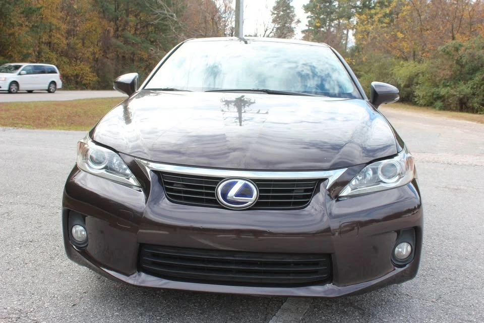 2012 Lexus CT - Image 2 of 17