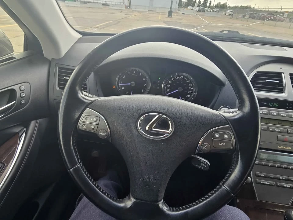 2012 Lexus ES 5th Gen - Image 5 of 16