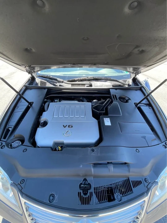 2012 Lexus ES 5th Gen - Image 16 of 20