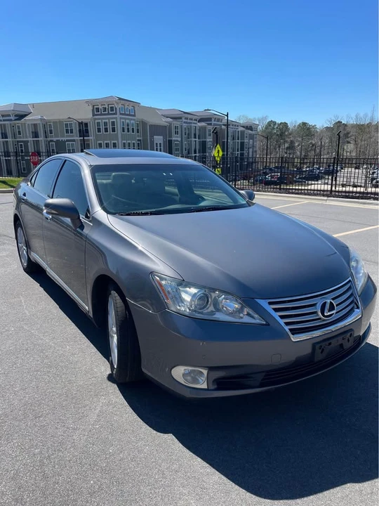 2012 Lexus ES 5th Gen - Image 3 of 20
