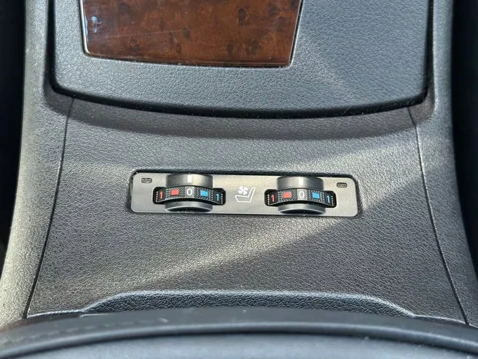 2012 Lexus ES 5th Gen - Image 12 of 13