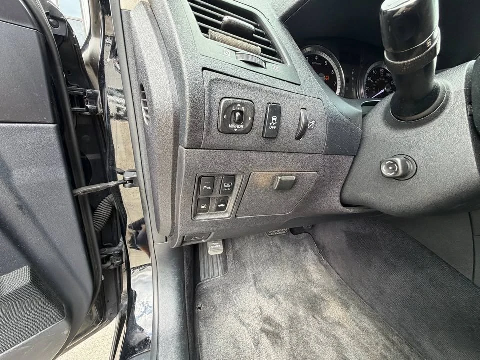 2012 Lexus ES 5th Gen - Image 17 of 20