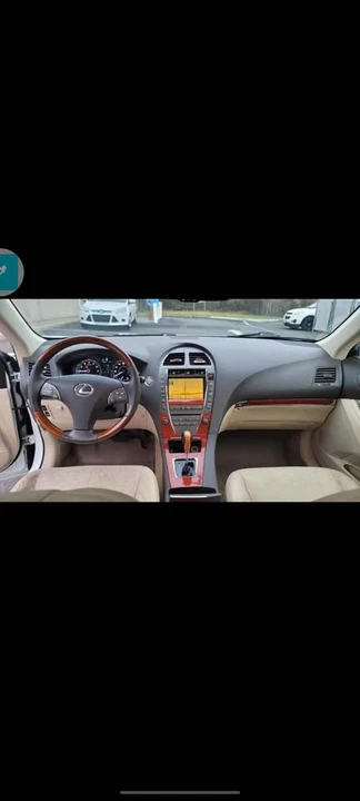 2012 Lexus ES 5th Gen - Image 12 of 16