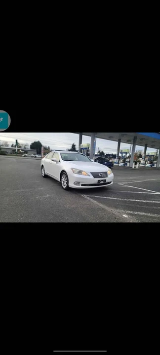 2012 Lexus ES 5th Gen - Image 4 of 16