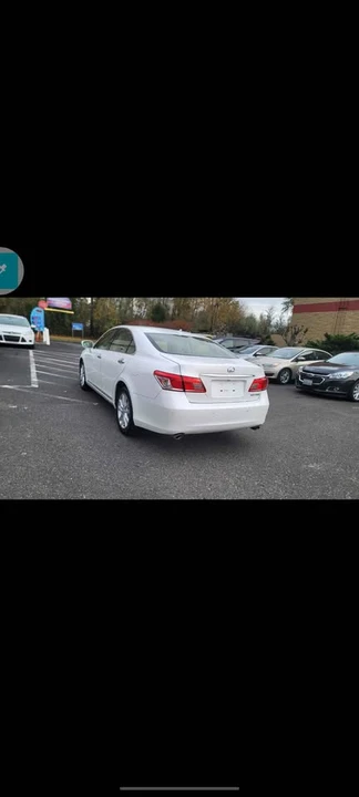 2012 Lexus ES 5th Gen - Image 6 of 16