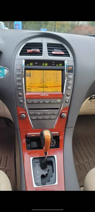2012 Lexus ES 5th Gen - Image 16 of 16