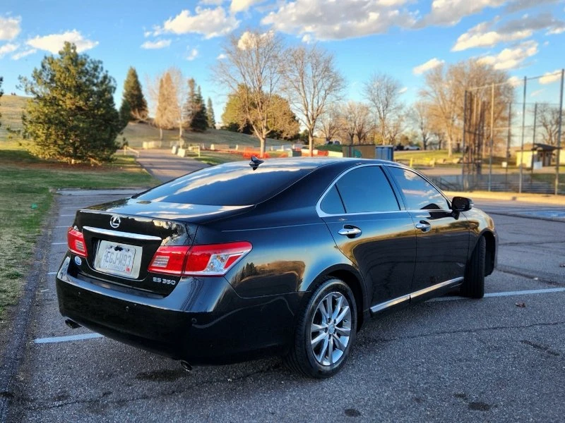 2012 Lexus ES 5th Gen - Image 8 of 19