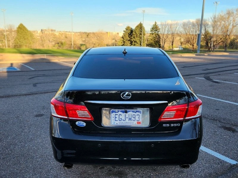 2012 Lexus ES 5th Gen - Image 4 of 19