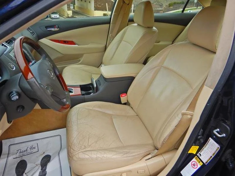 2012 Lexus ES 5th Gen - Image 12 of 19