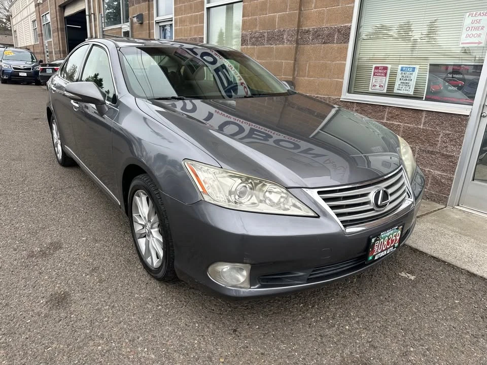 2012 Lexus ES 5th Gen - Image 14 of 19