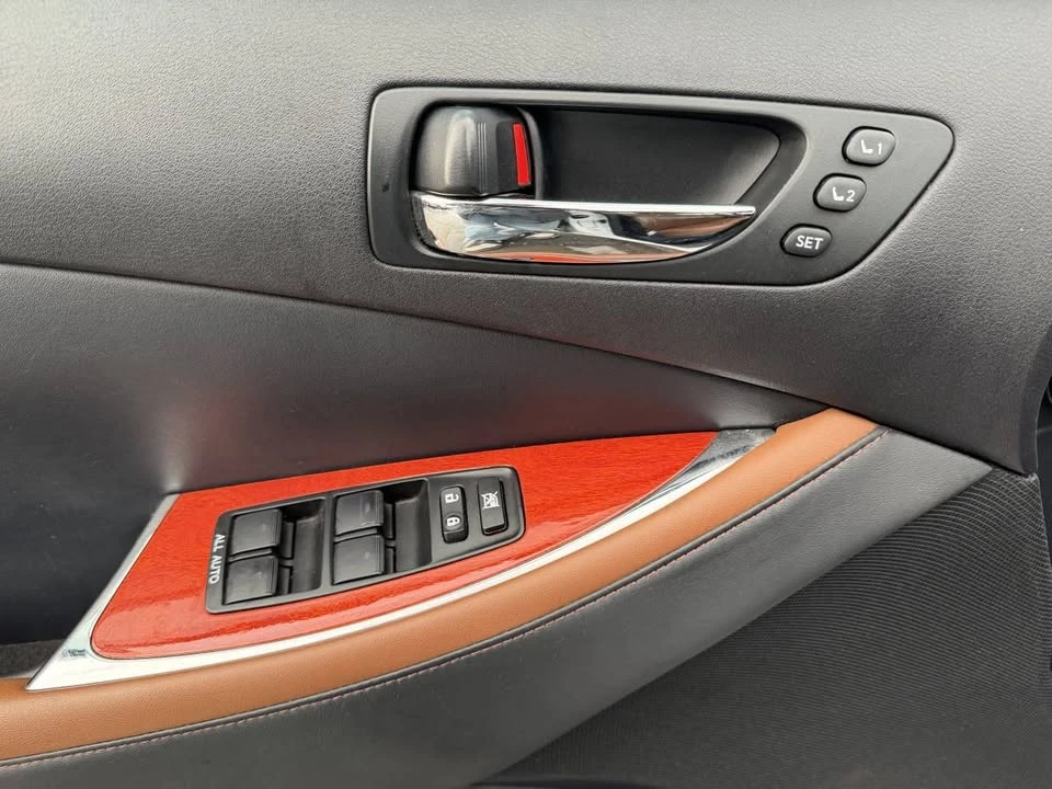 2012 Lexus ES 5th Gen - Image 14 of 20