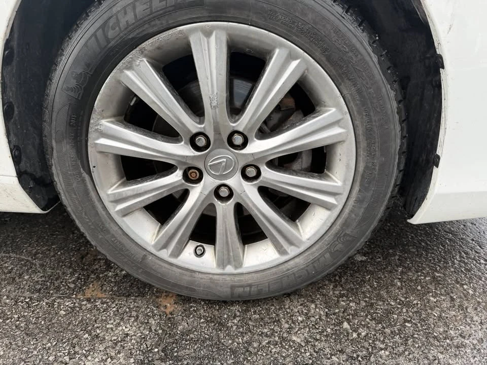 2012 Lexus ES 5th Gen - Image 3 of 20
