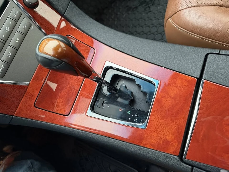 2012 Lexus ES 5th Gen - Image 19 of 20