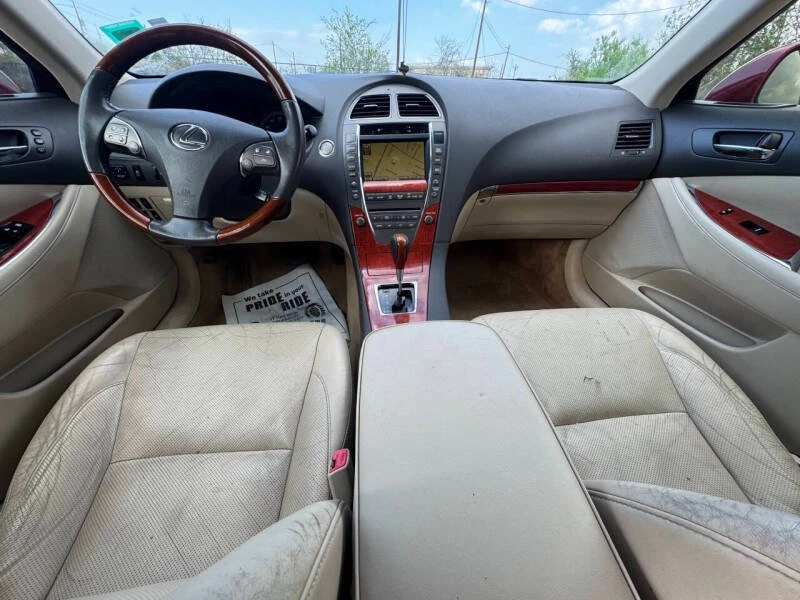 2012 Lexus ES 5th Gen - Image 2 of 12