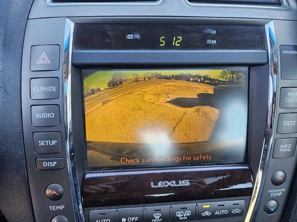 2012 Lexus ES 5th Gen - Image 17 of 20