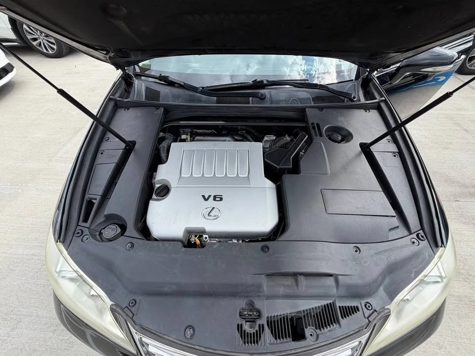 2012 Lexus ES 5th Gen - Image 17 of 20