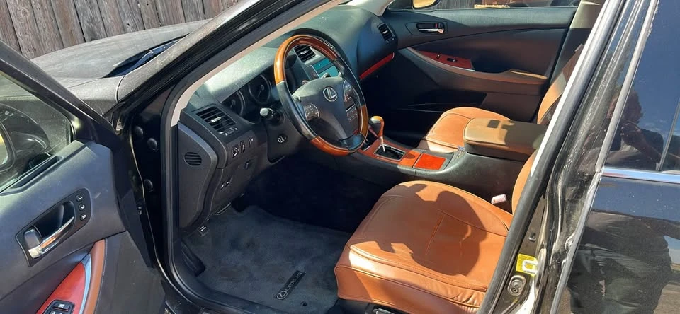 2012 Lexus ES 5th Gen - Image 5 of 7