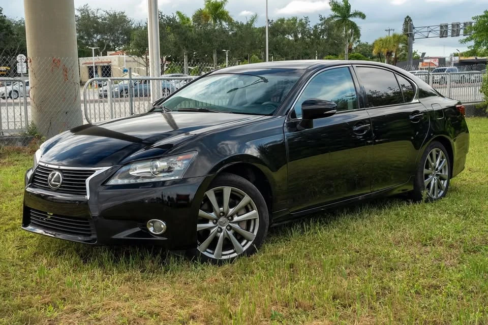2012 Lexus GS 4th Gen - Image 2 of 20