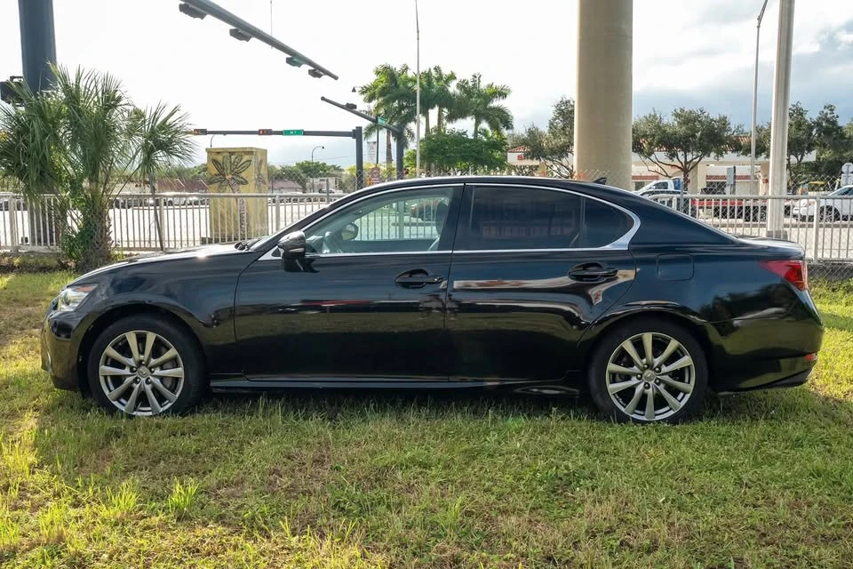 2012 Lexus GS 4th Gen - Image 3 of 20